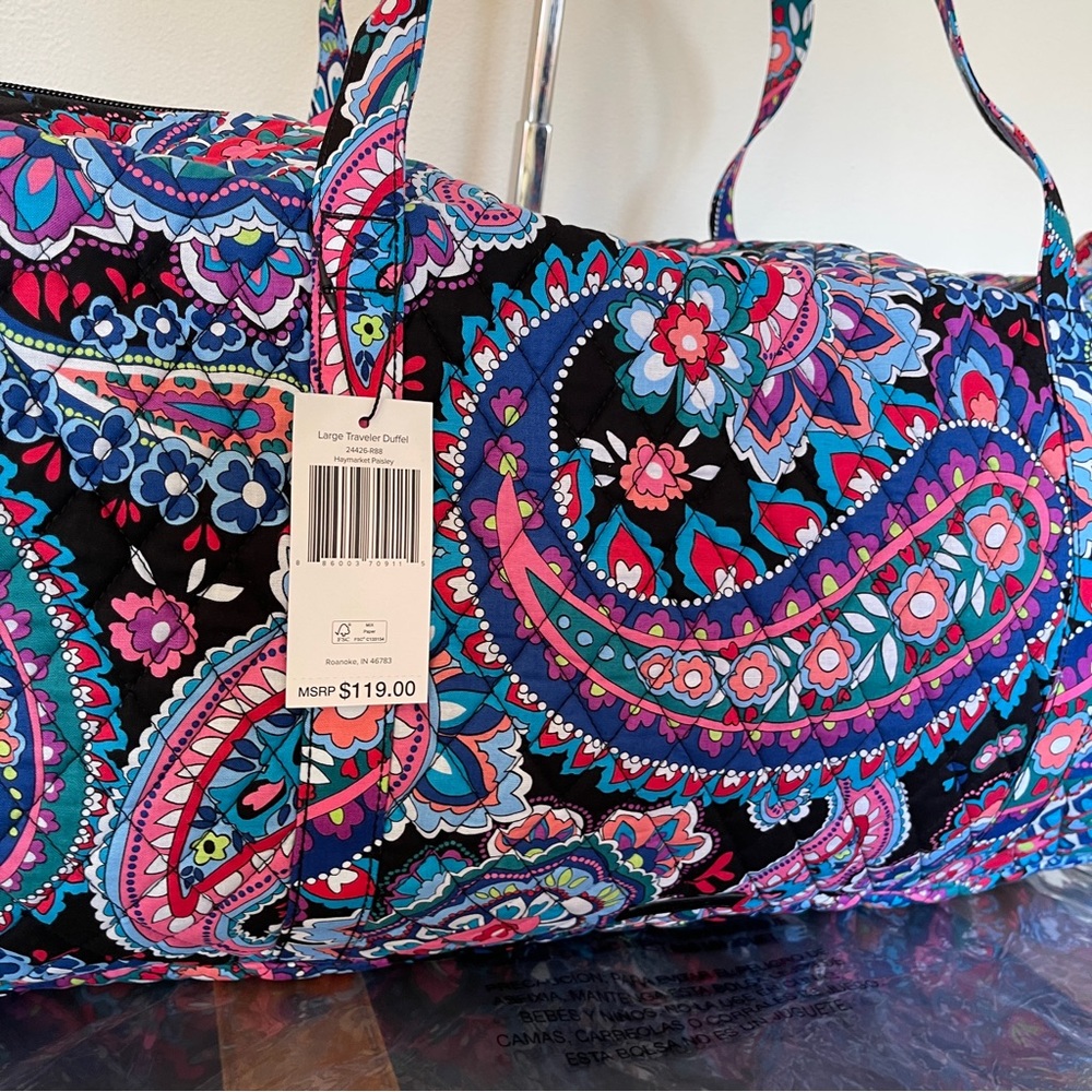 Vera Bradley Large Duffel bag in Haymarket Paisley NWT - Picture 6 of 9